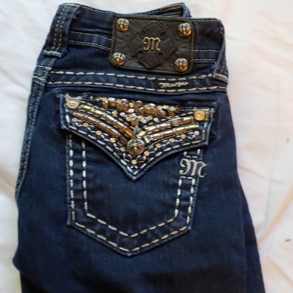 Jeans - Picture 2 of 3